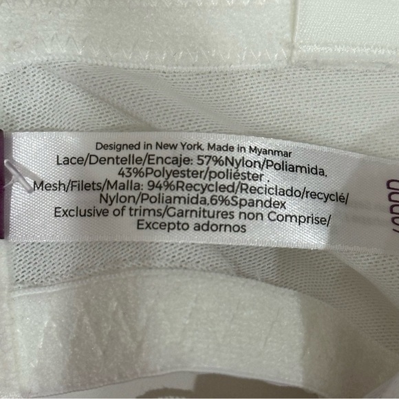 Adore Me Bettie Balconette Bra White Embroidered Strawberries - Picture 7 of 8